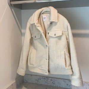 Women’s off white Sherpa jacket